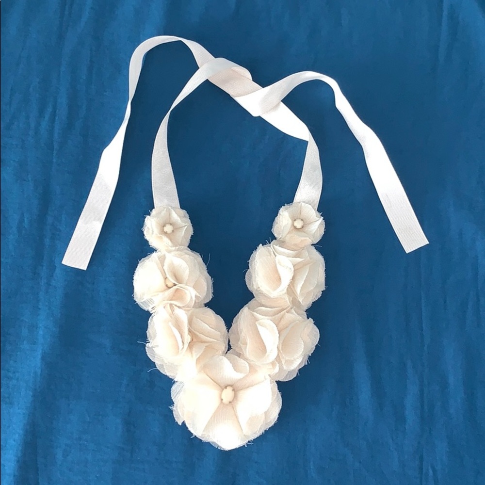 Anthropologie Floral Ribbon Necklace Ivory